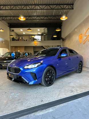 BMW-220i-2025