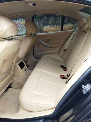 BMW-320i-2014