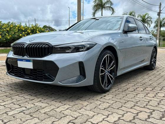 BMW 330e 2.0 16V TURBO HÍBRIDO M SPORT AUTOMÁTICO