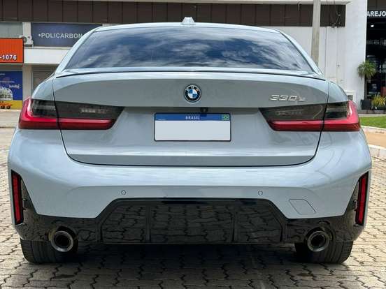 BMW-330e-2.0 16V TURBO HÍBRIDO M SPORT AUTOMÁTICO BMW-330e-2024