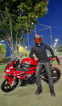 BMW-S 1000 RR-2024