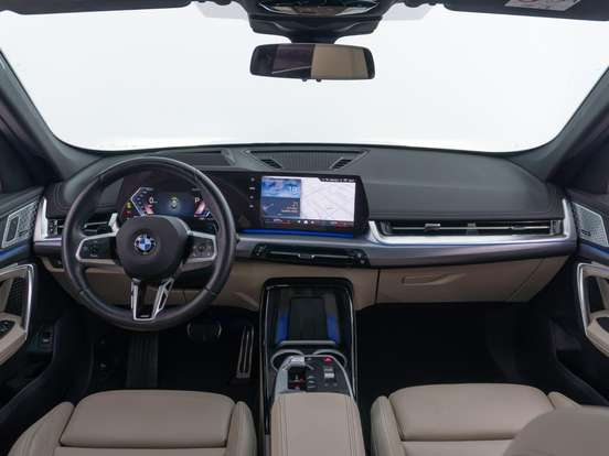 BMW-X1-2024