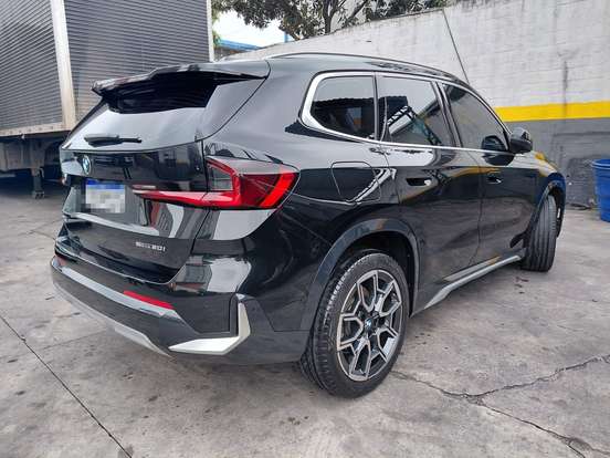 BMW-X1-2.0 16V TURBO GASOLINA SDRIVE20I X-LINE STEPTRONIC BMW-X1-2024