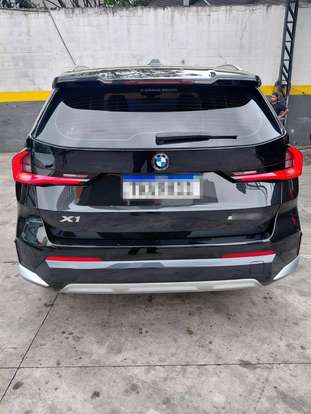 BMW-X1-2024