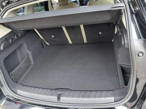BMW-X1-2024