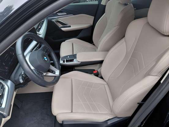 BMW-X1-2024