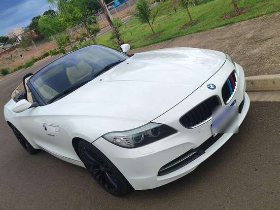 BMW-Z4-2.5 I6 GASOLINA SDRIVE23I AUTOMÁTICO BMW-Z4-2011
