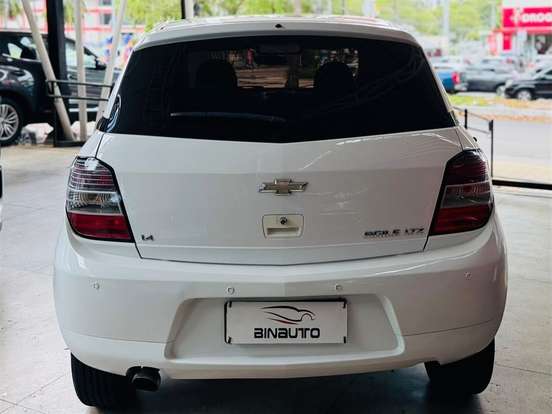 CHEVROLET-AGILE-2012