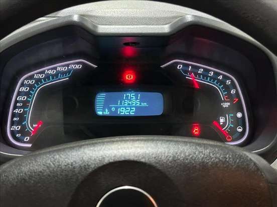 CHEVROLET-AGILE-2012