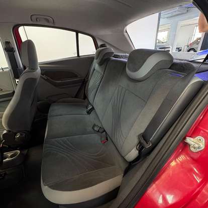 CHEVROLET-AGILE-2012
