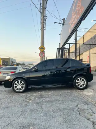 CHEVROLET-ASTRA-2011