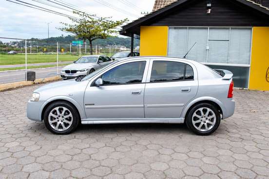CHEVROLET-ASTRA-2007