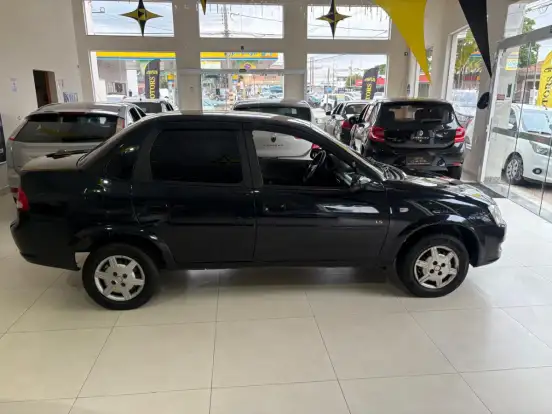 CHEVROLET-CLASSIC-2011