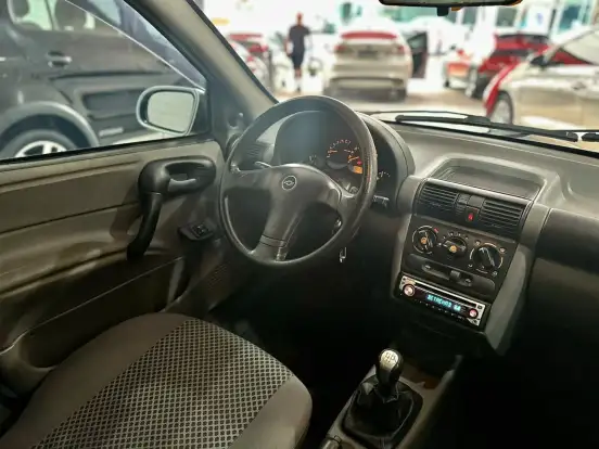 CHEVROLET-CORSA-2009