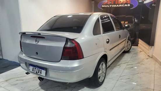 CHEVROLET-CORSA-2004