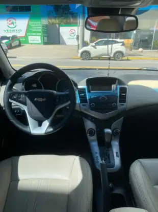 CHEVROLET-CRUZE-2013