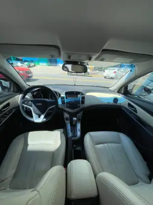 CHEVROLET-CRUZE-2013