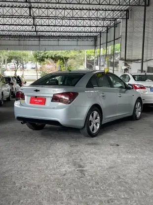 CHEVROLET-CRUZE-2012
