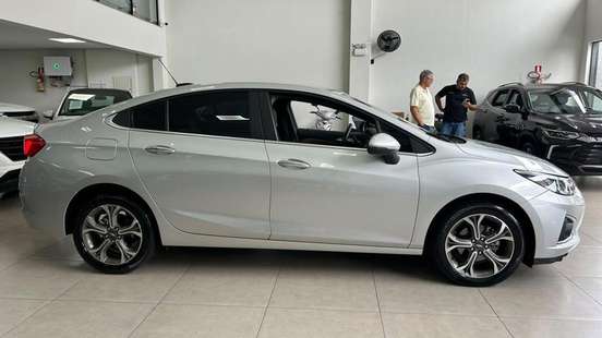 CHEVROLET-CRUZE-2020