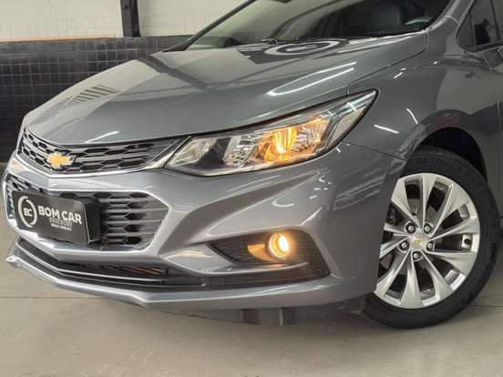 CHEVROLET-CRUZE-2017