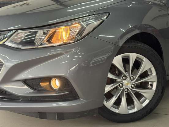 CHEVROLET-CRUZE-2017
