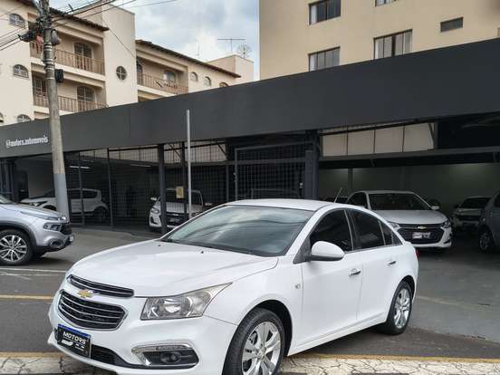 CHEVROLET-CRUZE-2015