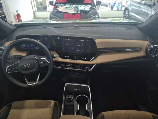 CHEVROLET-EQUINOX-2025