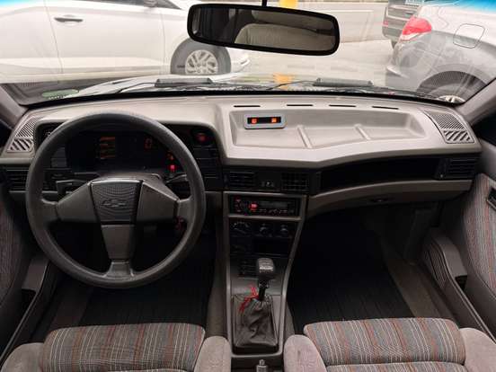 CHEVROLET-KADETT-2.0 MPFI GSI 8V GASOLINA 2P MANUAL CHEVROLET-KADETT-1992