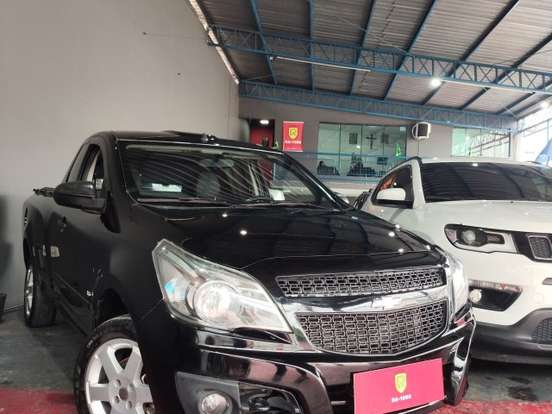 CHEVROLET-MONTANA-2012