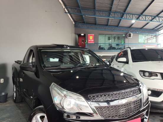 CHEVROLET-MONTANA-2012