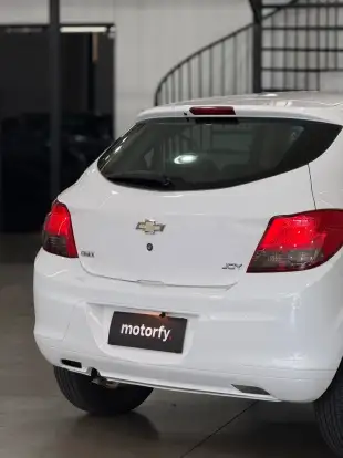 CHEVROLET-ONIX-2019