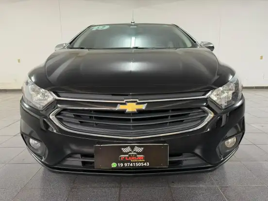 CHEVROLET-ONIX-2018