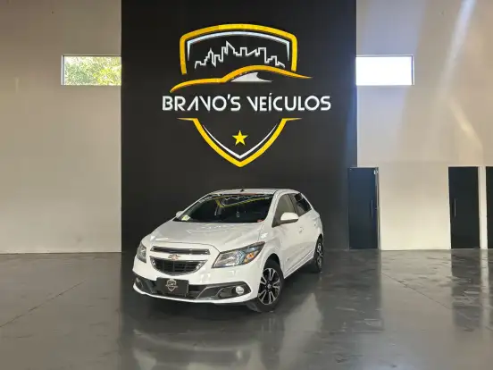CHEVROLET-ONIX-2014