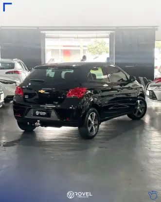 CHEVROLET-ONIX-2018
