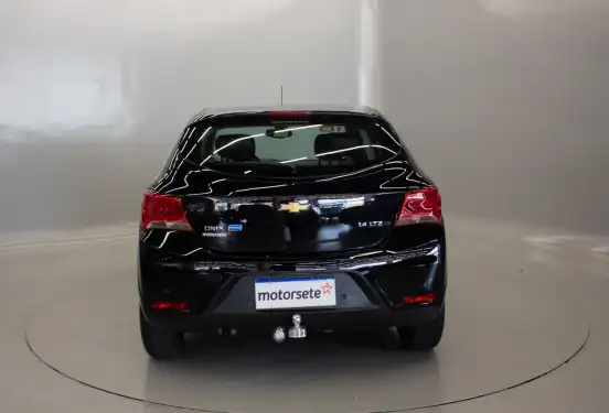 CHEVROLET-ONIX-1.4 MPFI LTZ 8V FLEX 4P MANUAL CHEVROLET-ONIX-2018