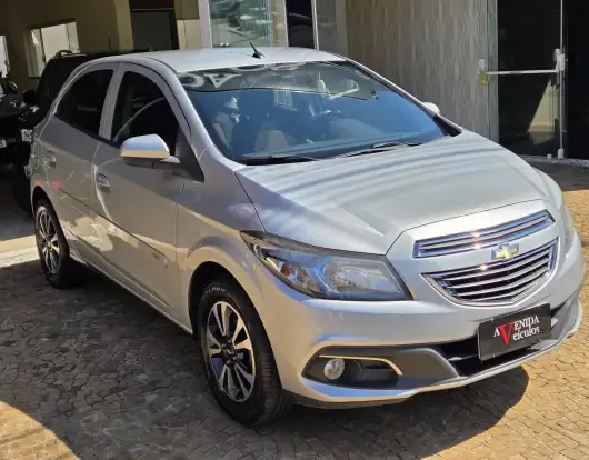CHEVROLET-ONIX-1.4 MPFI LTZ 8V FLEX 4P MANUAL CHEVROLET-ONIX-2014