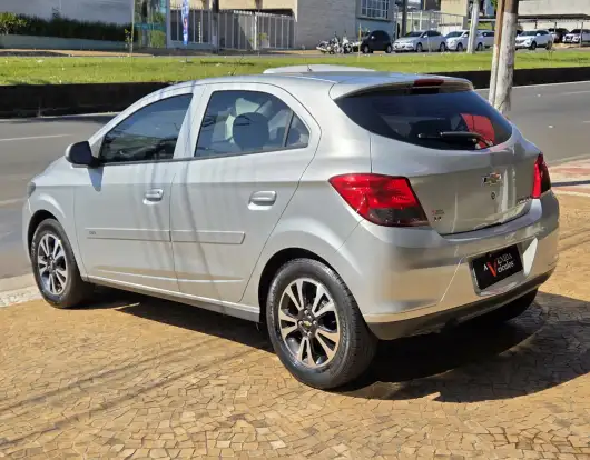 CHEVROLET-ONIX-1.4 MPFI LTZ 8V FLEX 4P MANUAL CHEVROLET-ONIX-2014