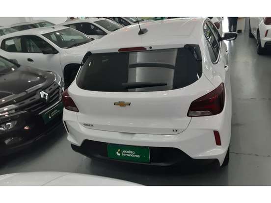 CHEVROLET-ONIX-2024