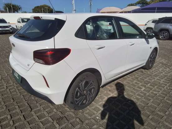 CHEVROLET-ONIX-2024