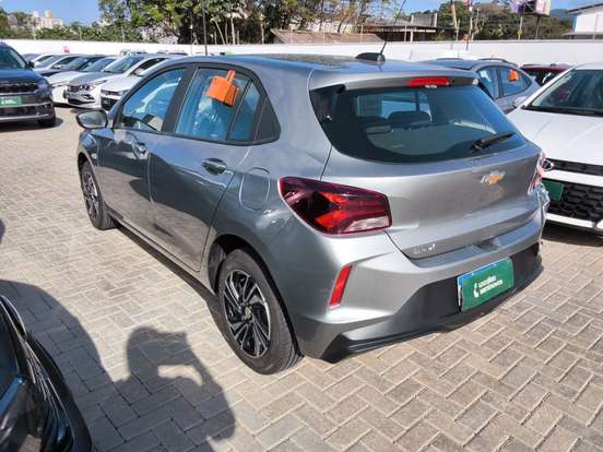 CHEVROLET-ONIX-2025