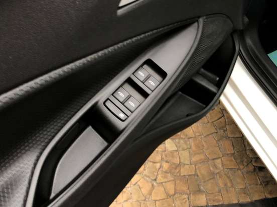 CHEVROLET-ONIX-2025