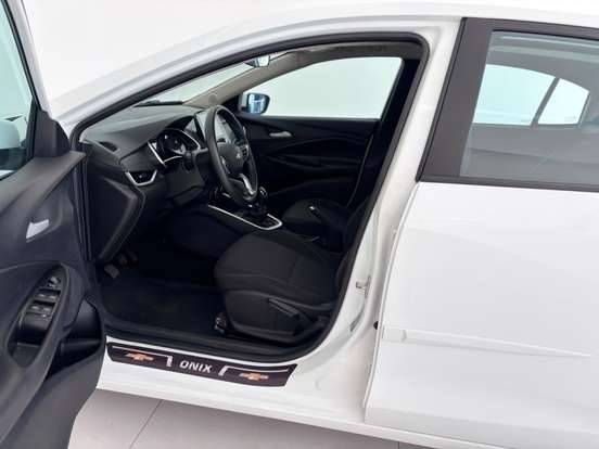 CHEVROLET-ONIX-1.0 FLEX PLUS LT MANUAL CHEVROLET-ONIX-2023