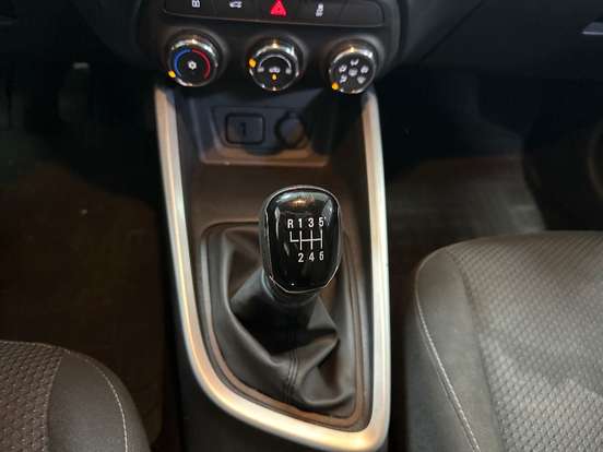 CHEVROLET-ONIX-2024