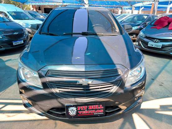 CHEVROLET-ONIX-2017