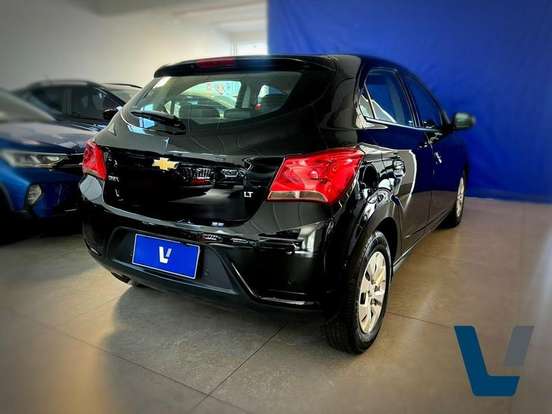 CHEVROLET-ONIX-2018