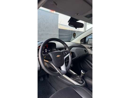 CHEVROLET-ONIX-2019