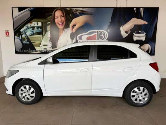 CHEVROLET-ONIX-2013