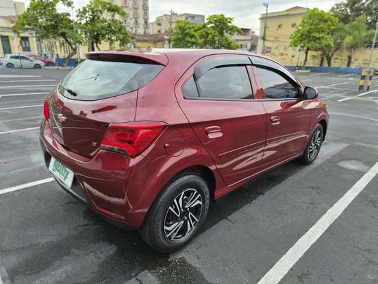 CHEVROLET-ONIX-2018