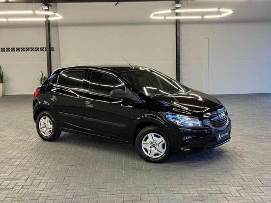 CHEVROLET-ONIX-2015