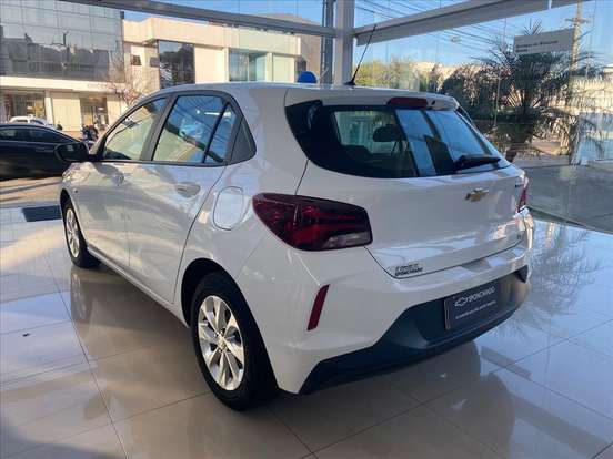 CHEVROLET-ONIX-2022